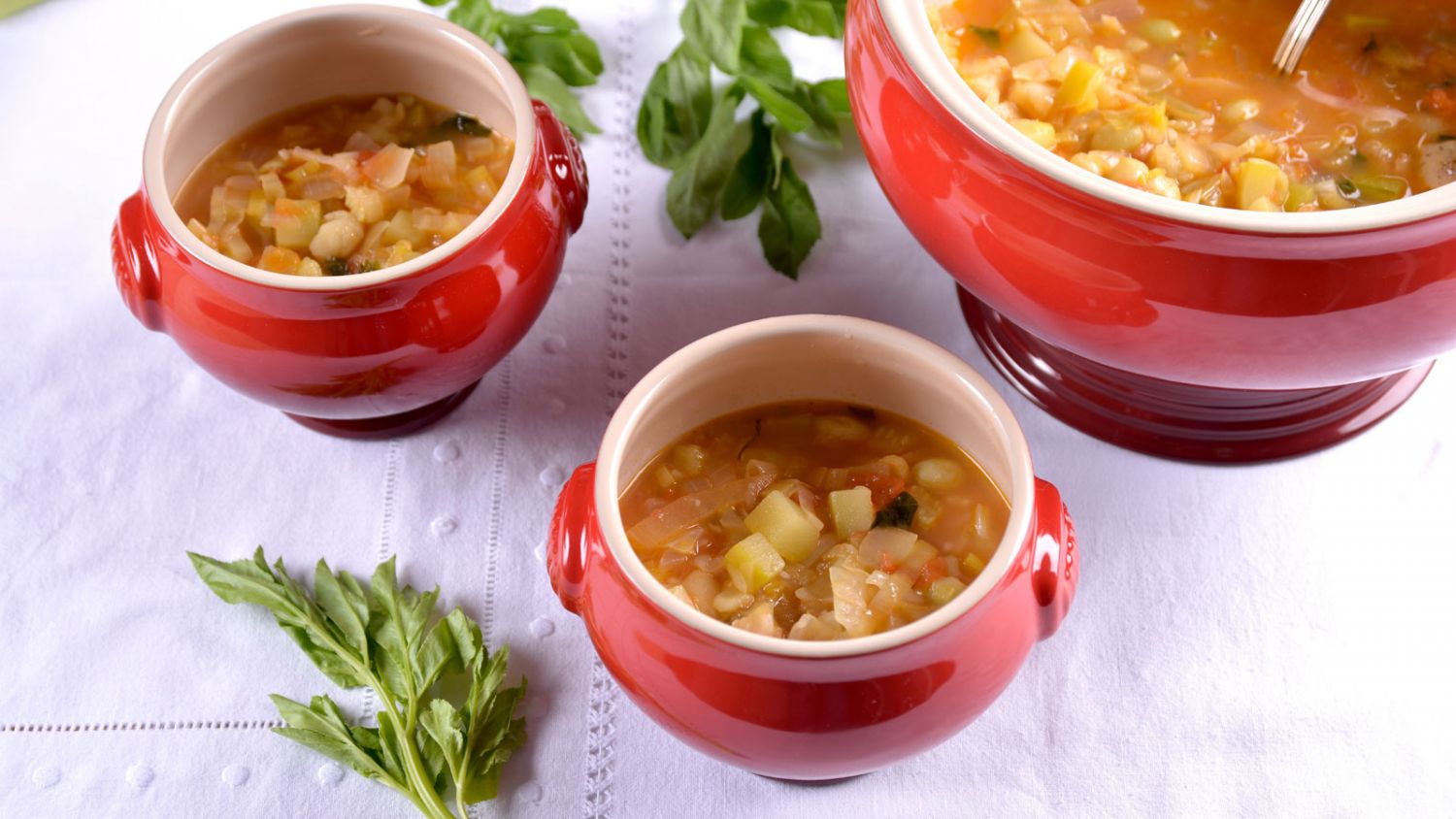 Sopa huertana: así se prepara el mejor plato de cuchara con verduras y hortalizas