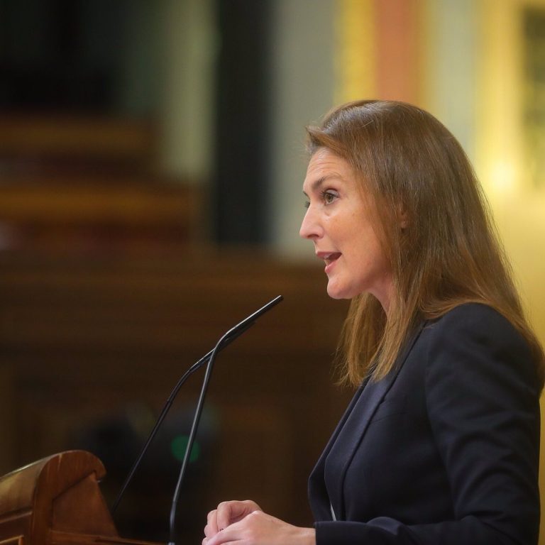 La oposición recrimina al Gobierno haber conocido el acuerdo sobre Gibraltar en la prensa