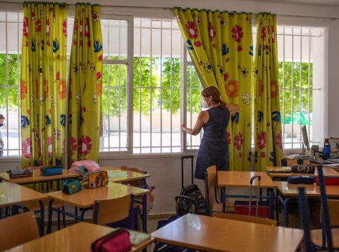 Ventilar aulas de clase