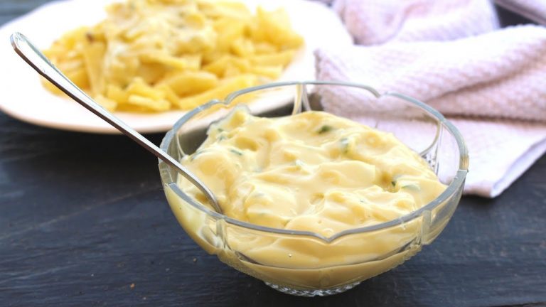 Cómo hacer la salsa alioli en la Thermomix