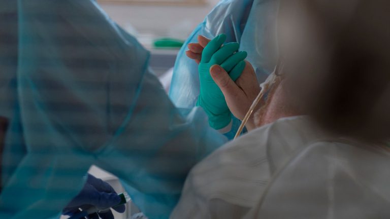 Andalucía suma 42 muertes, cifra más alta de la última semana