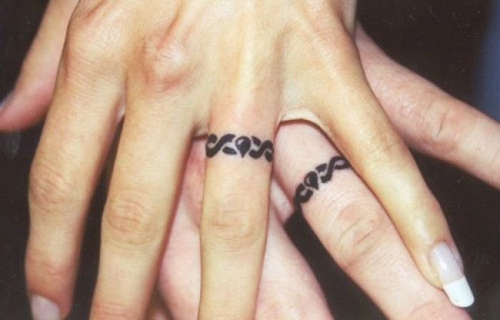 10 tatuajes románticos para parejas enamoradas