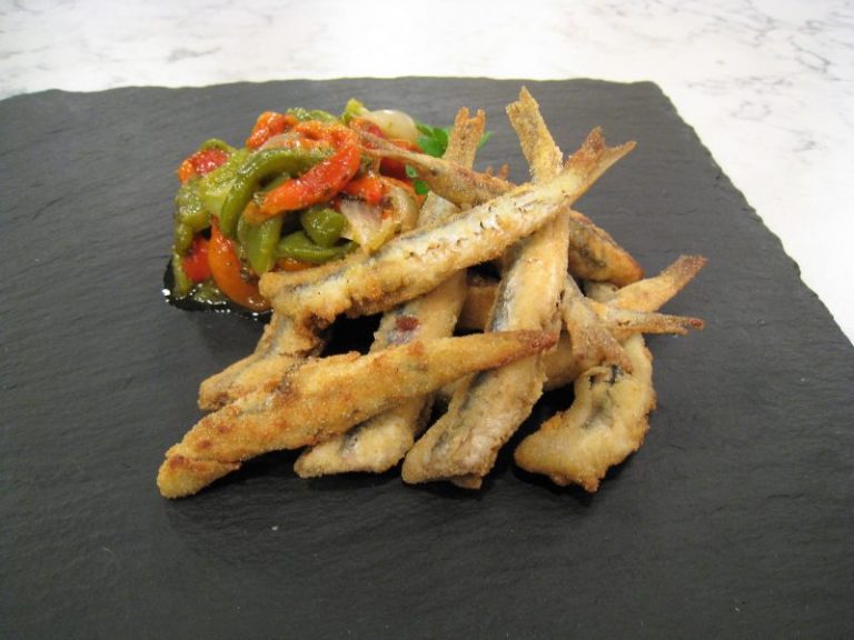 Boquerones al limón en el microondas: cómo darte un homenaje en poco más de 3 minutos