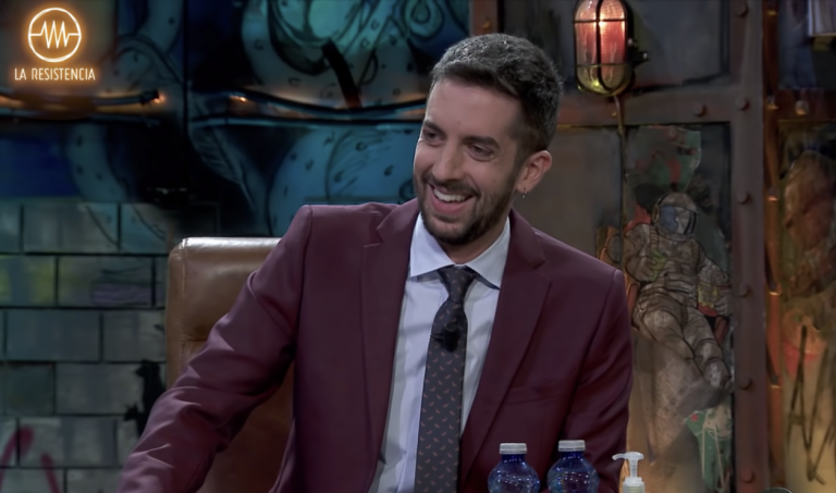 Más de 3000 euros de multa: las veces que David Broncano, de La Resistencia, ha tenido que vérselas con la Guardia Civil