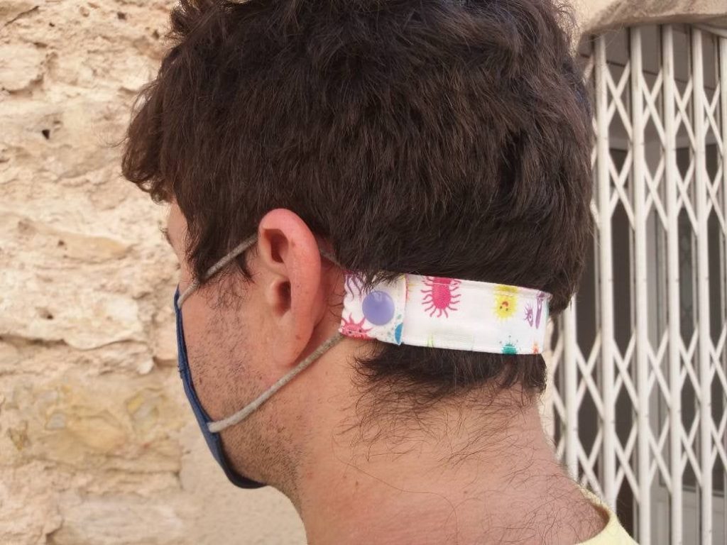 Mascarilla: Cómo cuidar las orejas después del maltrato que sufren a diario