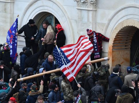 capitolio Twitter y Snapchat bloquean la cuenta de Trump tras el asalto al Capitolio