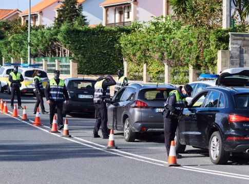 Castilla y León decreta su cierre perimetral indefinido