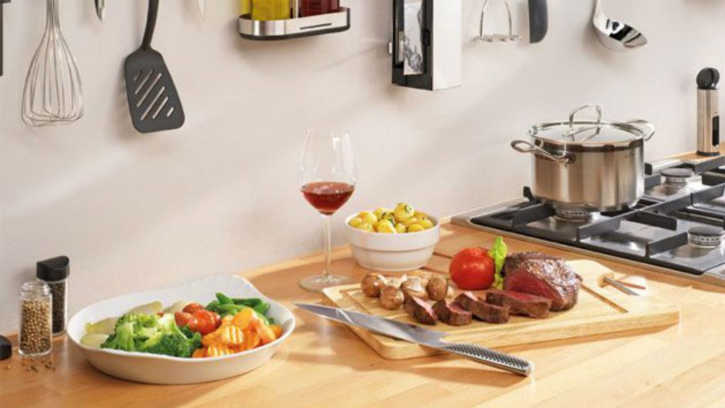 Cocina de vivienda y de restaurante ¿cuál es la diferencia?