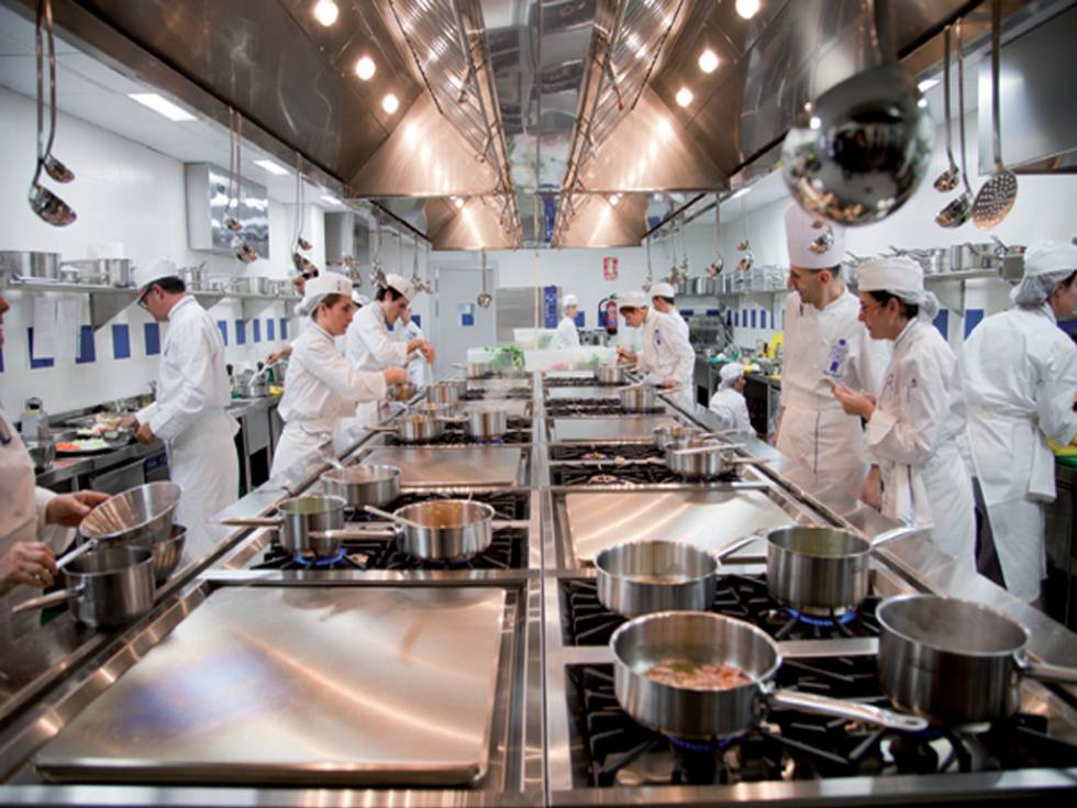 Cocina de vivienda y de restaurante ¿cuál es la diferencia?