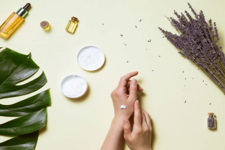 Cómo hidratar unas manos resecas