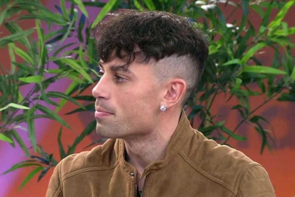 Diego explicó el tema del beso con Alba.