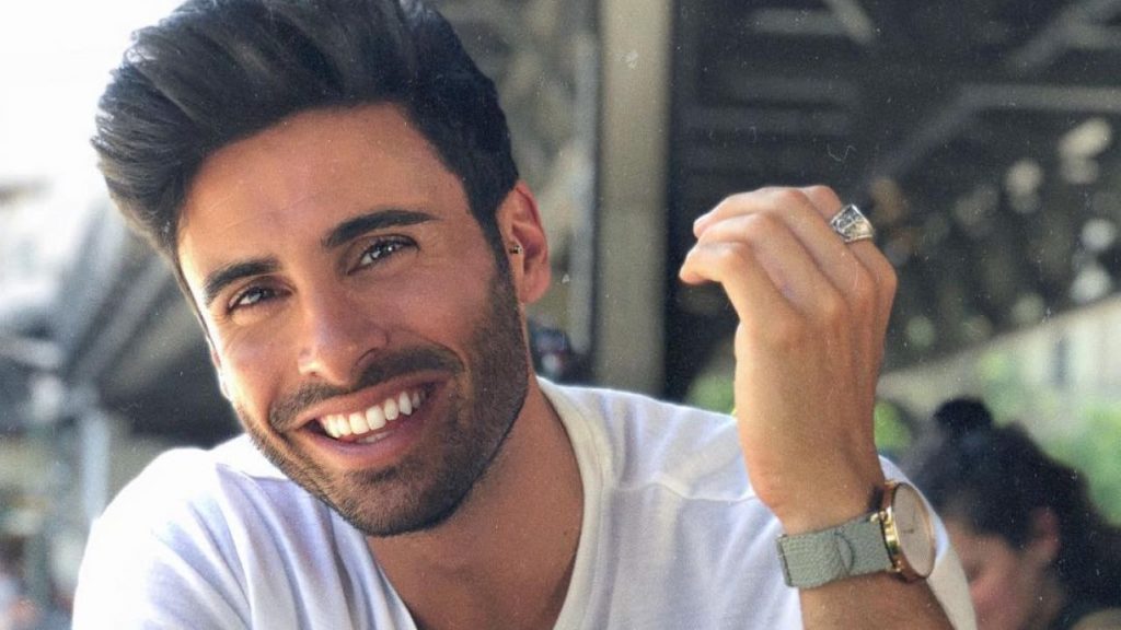 Las proposiciones más bestias que Noel Bayarri (MYHYV) ha tenido que soportar desde que es famoso 24 Las proposiciones más bestias que Noel Bayarri (MYHYV) ha tenido que soportar desde que es famoso