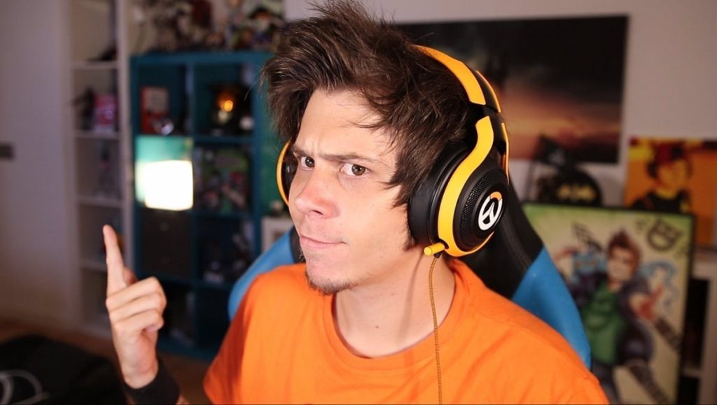 El Rubius se ha defendido de las críticas tras irse a Andorra con un comunicado.