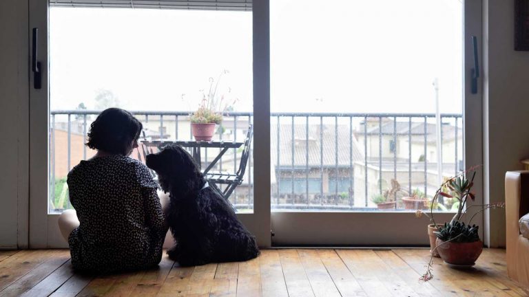 Andalucía pide a los ciudadanos quedarse en casa a partir de las 20 horas