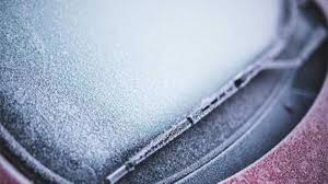 Cómo evitar que el parabrisas del coche se empañe o congele del frío 3 parabrisas congelados