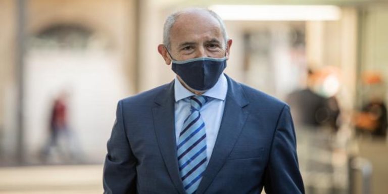 Erkoreka traslada apoyo a Ertzaintza y Policías locales, que 