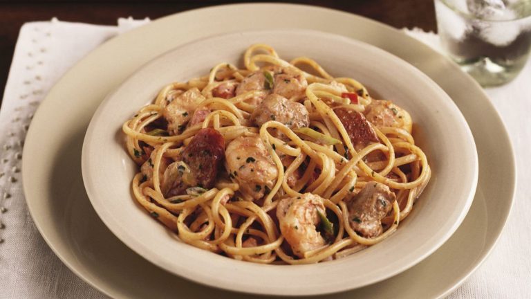 Cómo hacer unos impresionantes espaguetis con salsa de naranja y mostaza Dijon