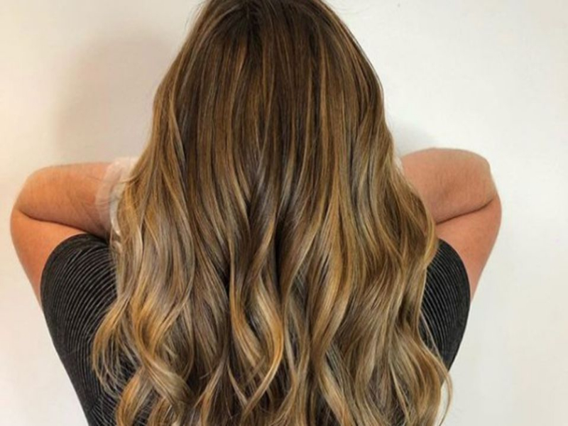 Cómo hacer una crema hidratante casera y sin parabenos para tu pelo 4 leche y miel para el pelo