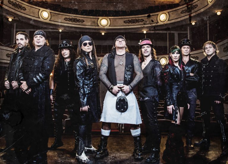 Mägo de Oz y La Pegatina juntos en 'Tu madre es una cabra'