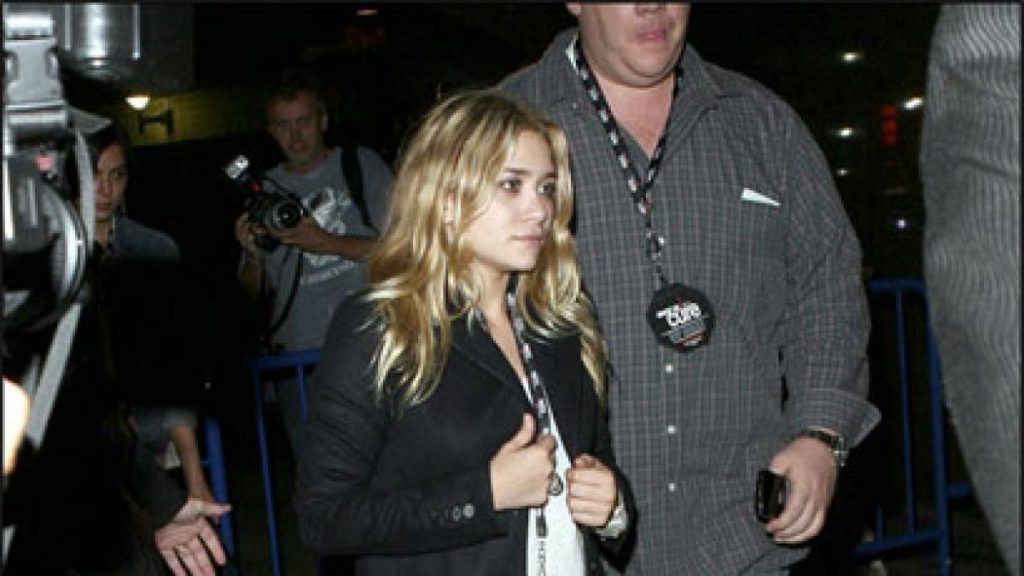 Qué fue de Mary Kate y Ashley, las gemelas Olsen de ‘Padres Forzosos’ 6 Mary Kate Olsen estuvo ingresada por anorexia.