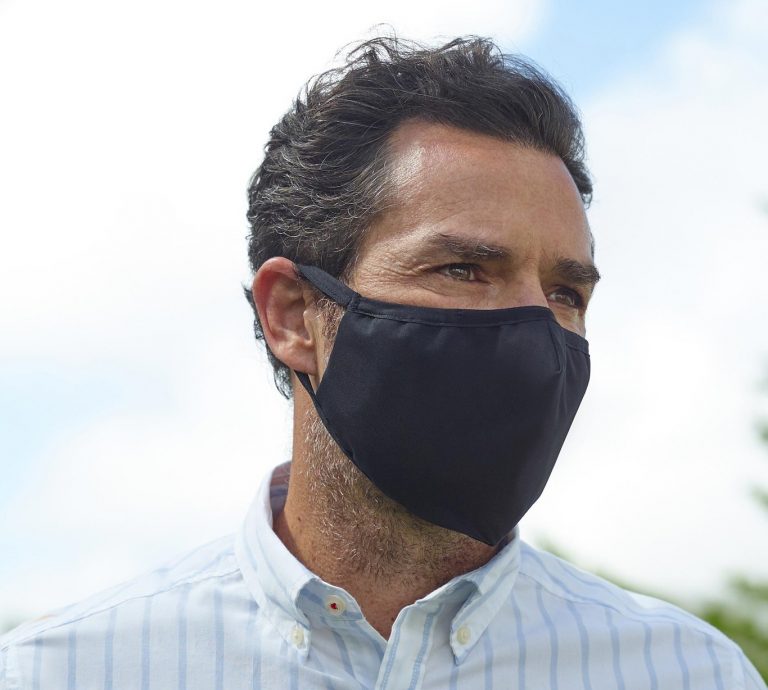 Esta es la única mascarilla que neutraliza la Covid (y cuesta 10 euros)