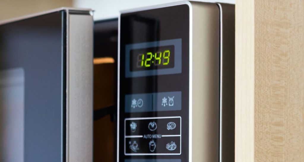 Ventajas y desventajas de cocinar en microondas