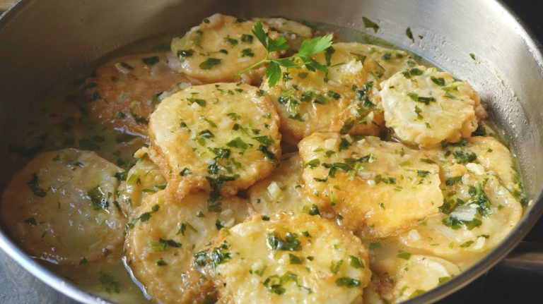 Patatas a la importancia: cómo se hace el manjar más deseado del mundo