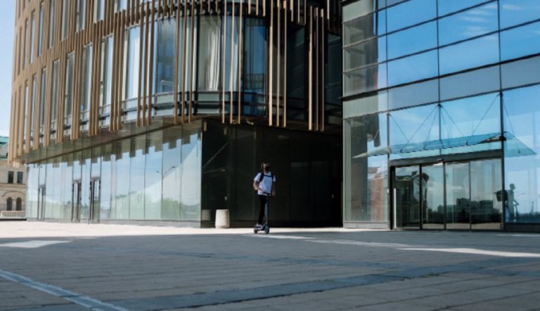 Por qué comprar un patinete eléctrico para mejorar la calidad de nuestra movilidad