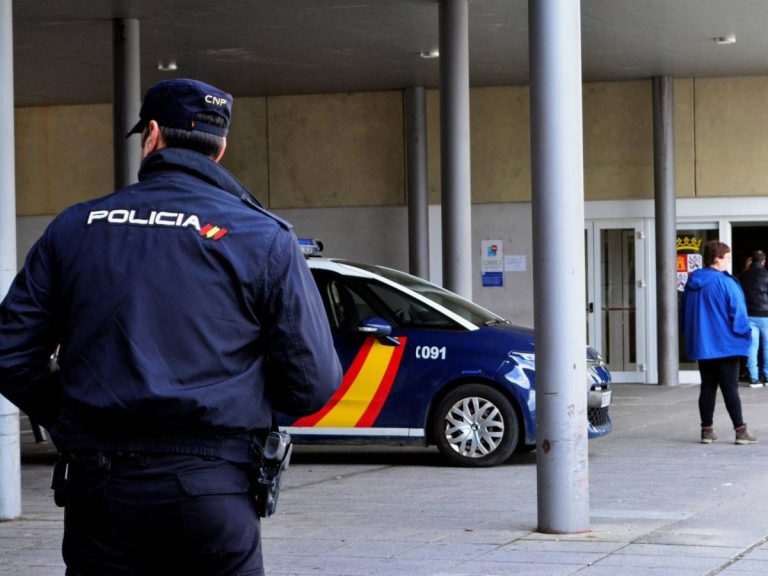 Detenido un hombre por robar y estafar a personas vulnerables