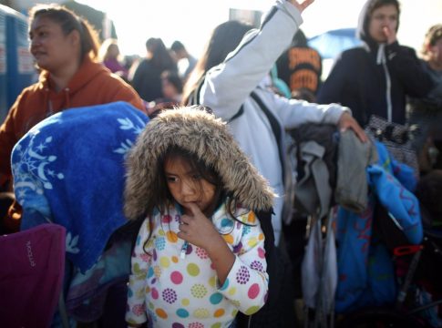 reforzar los esfuerzos contra la pobreza