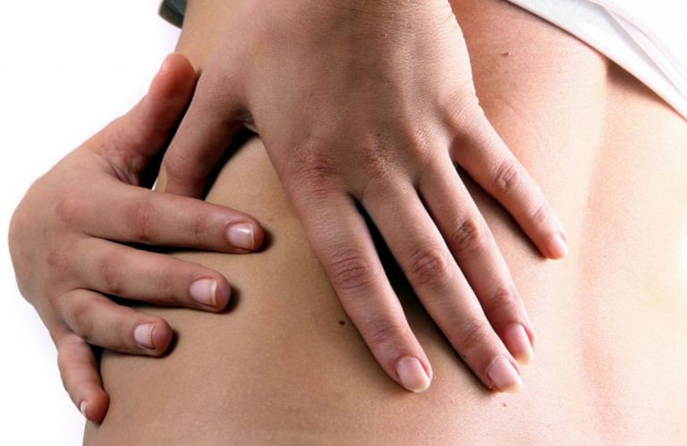 Cómo expulsar una piedra del riñón