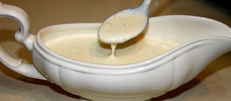 Cómo hacer la salsa americana para unas patatas con bacon y queso 2 Preparación de la salsa americana casera
