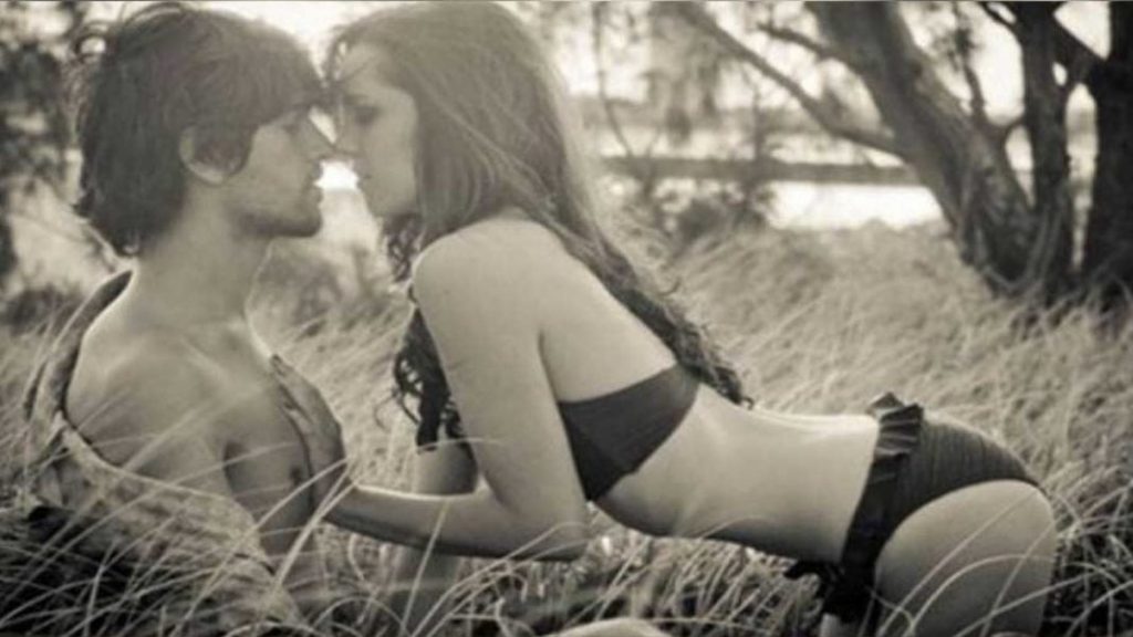 Hacerlo "al aire libre" es el más deseado entre los propósitos sexuales de los españoles.