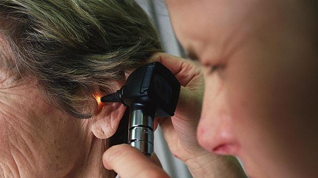 Qué es la sordera 2 Causas de la sordera