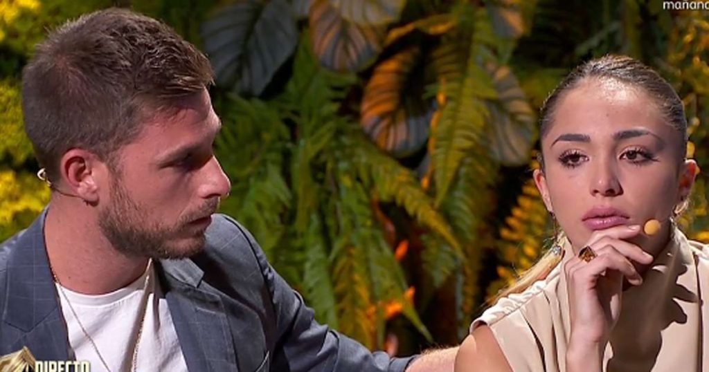 Versiones diferentes del estado de la relación.