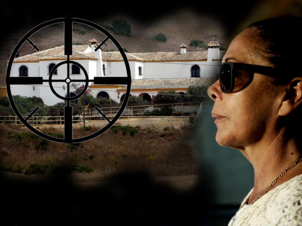 A enemigo que huye... el impactante plan de Isabel Pantoja para 'escaparse' de España