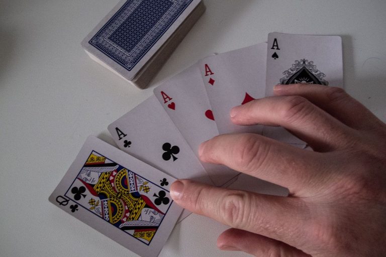 Reconocen como accidente de trabajo la ansiedad de una trabajadora de una casa de apuestas