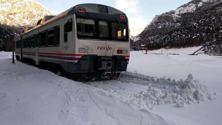 La circulación de trenes continúa afectada este miércoles