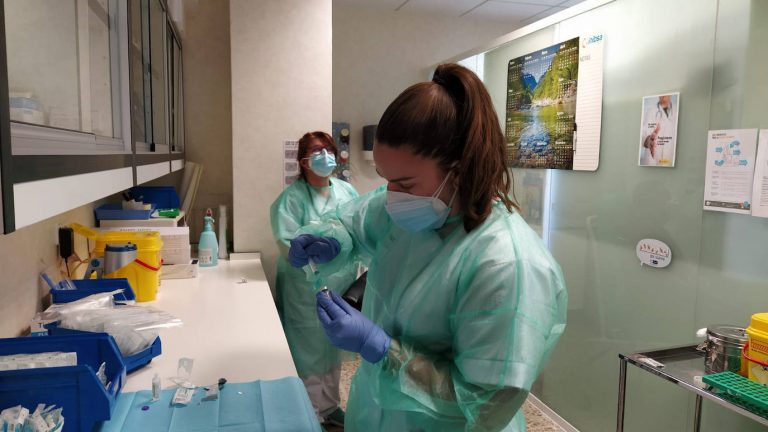 La alcaldesa de Marbella avanza que la vacunación en residencias comenzará el 8-E