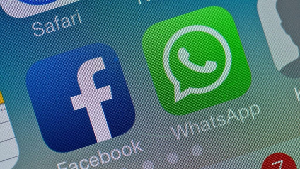 Whatsapp pertenece a Facebook.