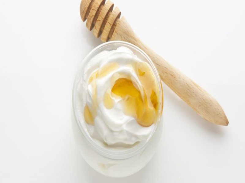 Cómo hacer una crema hidratante casera y sin parabenos para tu pelo 7 crema hidratante yogur