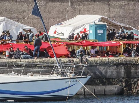 Castilla y León, primera comunidad en acoger a menores migrantes procedentes de Canarias