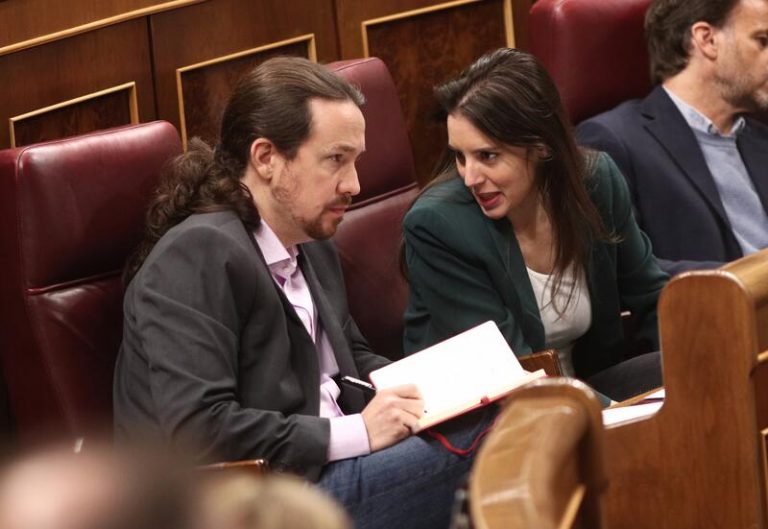 Cs pide investigar la noticia de la 'canguro' de Iglesias y Montero al sospechar de 