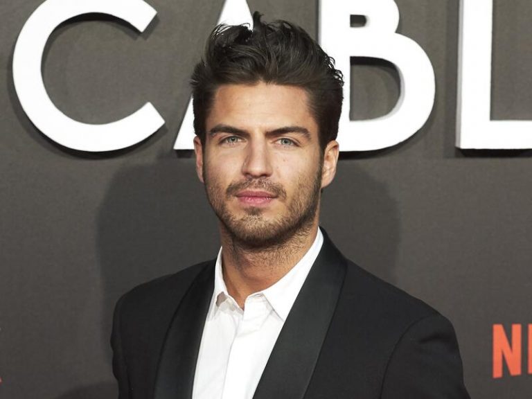 Maxi Iglesias cumple 30 gloriosos años