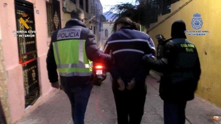 Desarticulado un entramado dedicado al tráfico de drogas y migrantes desde Melilla