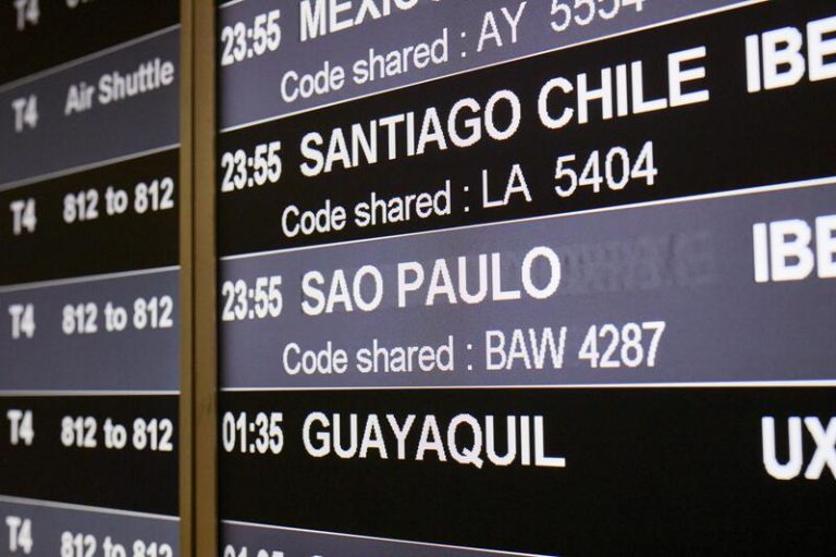 Madrid pide una cuarentena de 10 días para personas procedentes de Brasil o Sudáfrica