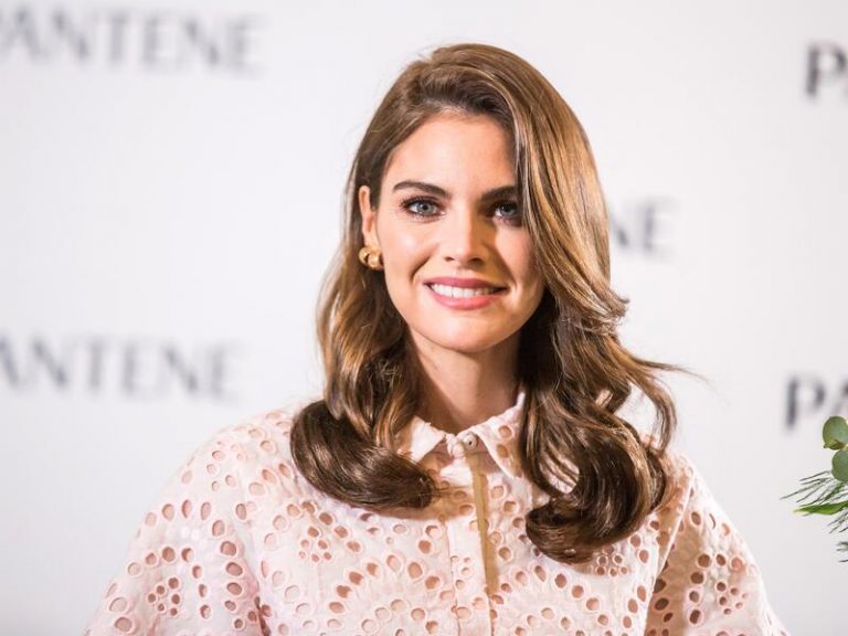 Amaia Salamanca luce nuevo look como embajadora de Pantene