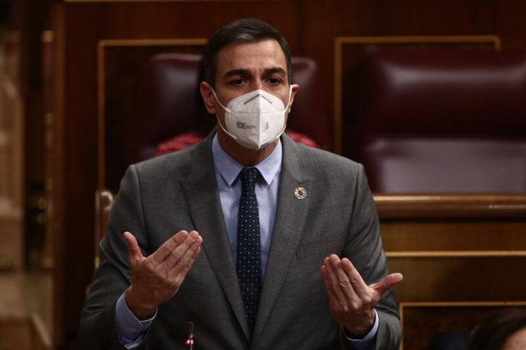 Sánchez ve a Casado en 