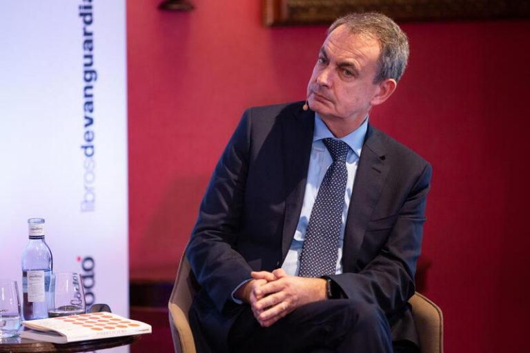 Zapatero ve difícil que Vox sustituya al PP: 