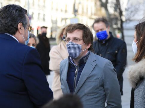 Almeida pide que Twitter bloquee a Echenique por alentar las manifestaciones violentas Almeida pide que Twitter bloquee a Echenique por alentar las manifestaciones violentas